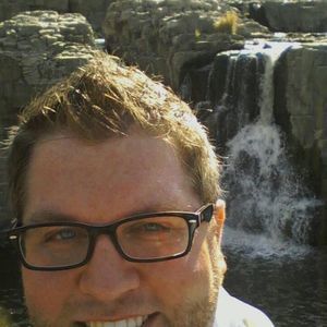 Meet your Posher, Fred